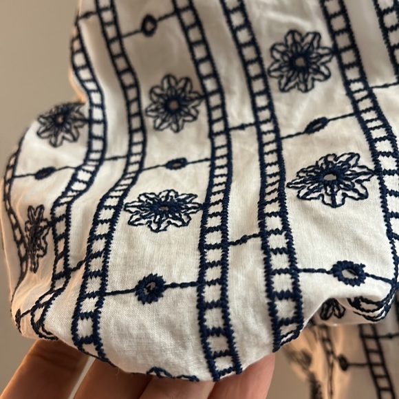 Zara Embroidered Cropped Top with Puff Sleeves size Small - Picture 5 of 8